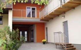 Ferienhof Weingut Lunzer